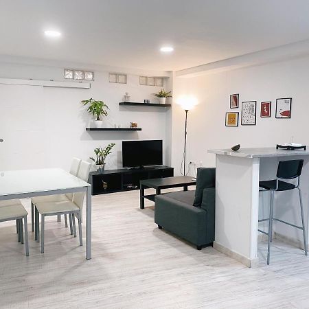 Gmc Turistics - Great Apartment For Groups & Families Malaga Zewnętrze zdjęcie