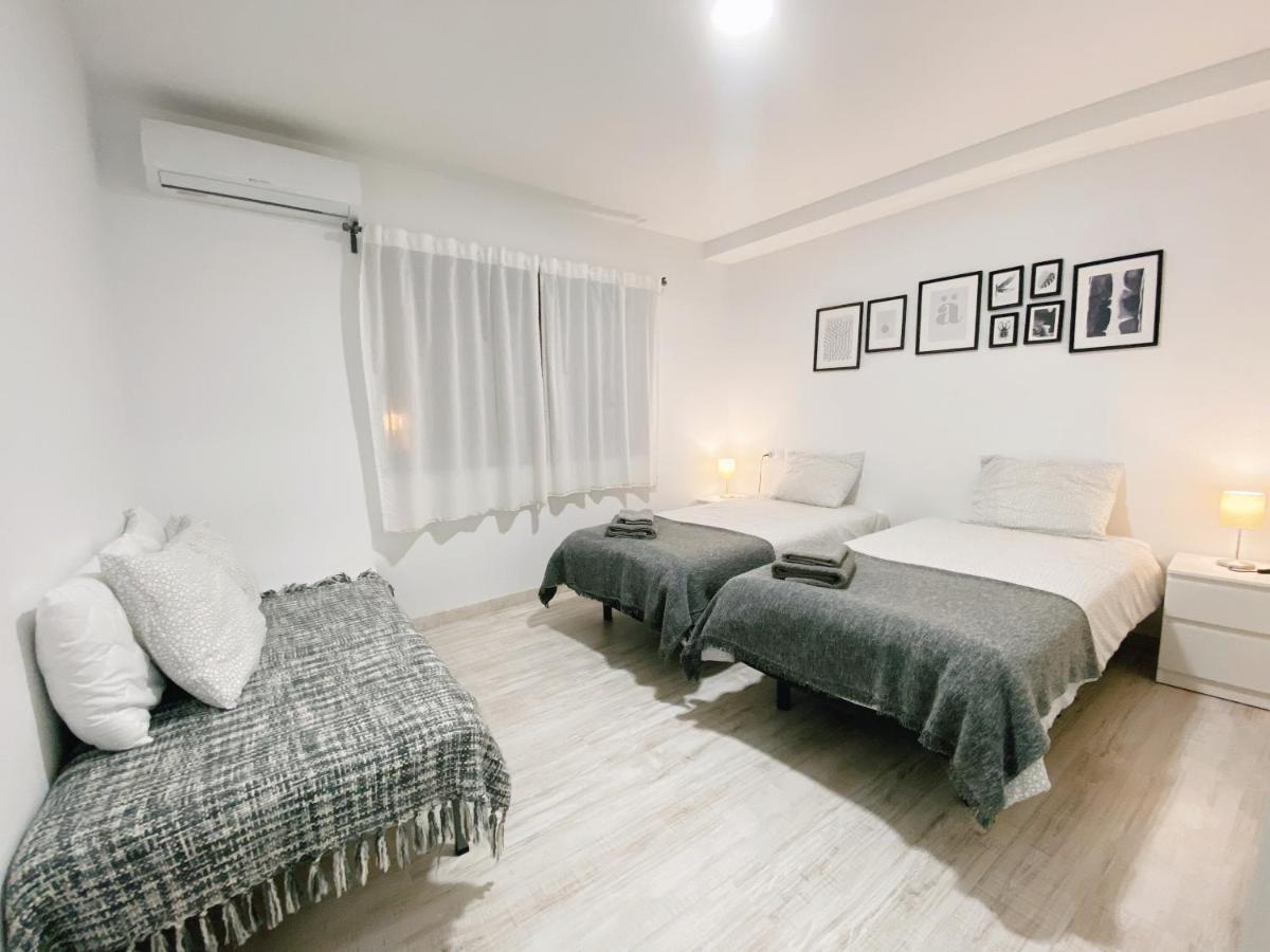 Gmc Turistics - Great Apartment For Groups & Families Malaga Zewnętrze zdjęcie