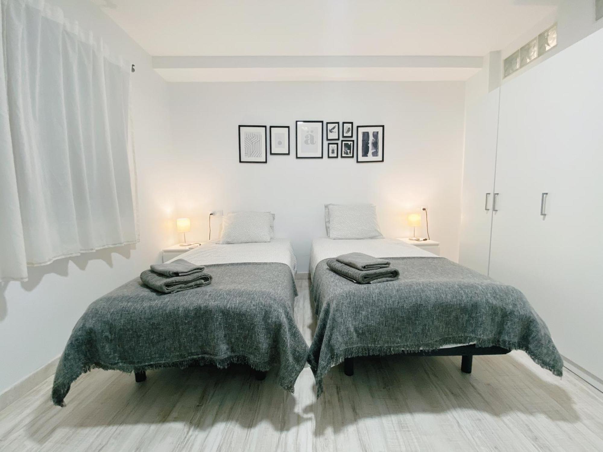 Gmc Turistics - Great Apartment For Groups & Families Malaga Zewnętrze zdjęcie